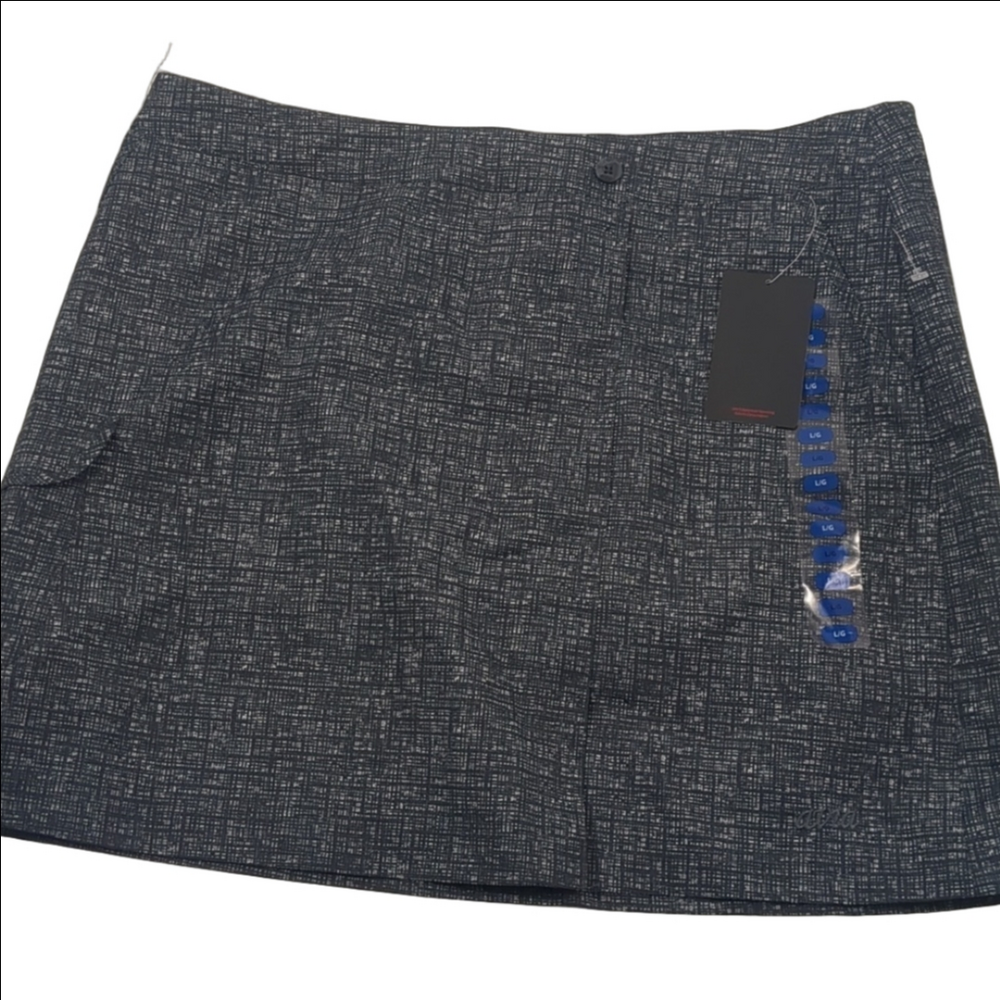 Avia Skorts Size Large